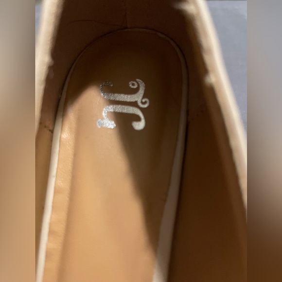 Brinley Co. Women’s Round Toe Nude Pump, Size 10 - Picture 5 of 6